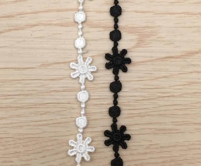 15 ярдов Цветы полиэстер кружевная отделка черный белый цвет вышитая лента для