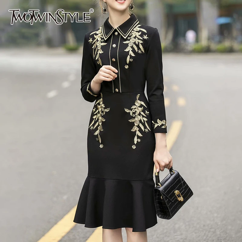 TWOTWINSTYLE лоскутное платье с вышивкой и принтом для женщин воротник лацканами