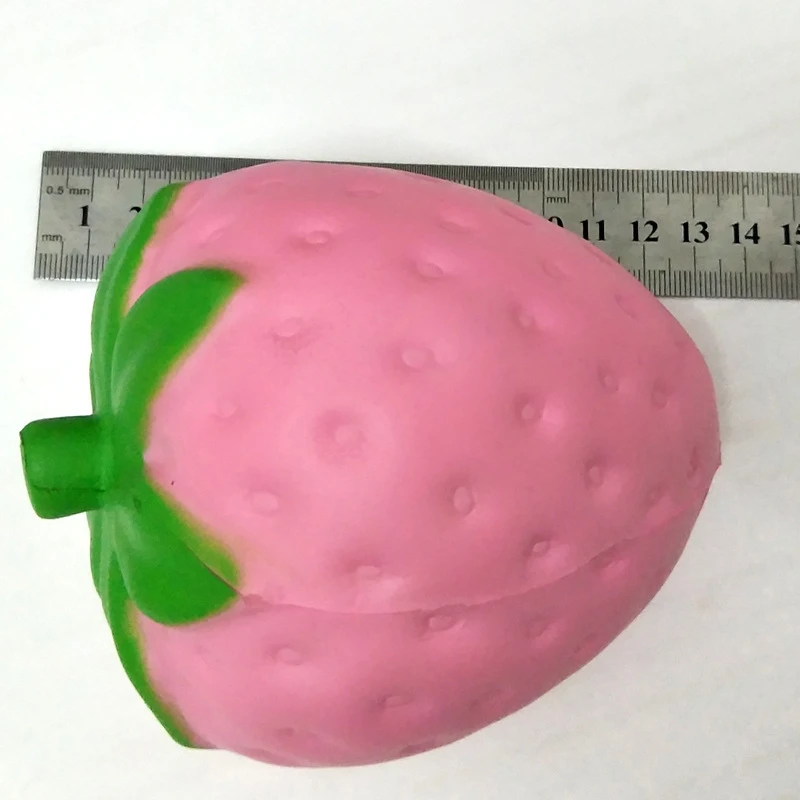 Декомпрессионная игрушка в виде клубники имитация маленького яблока медленно