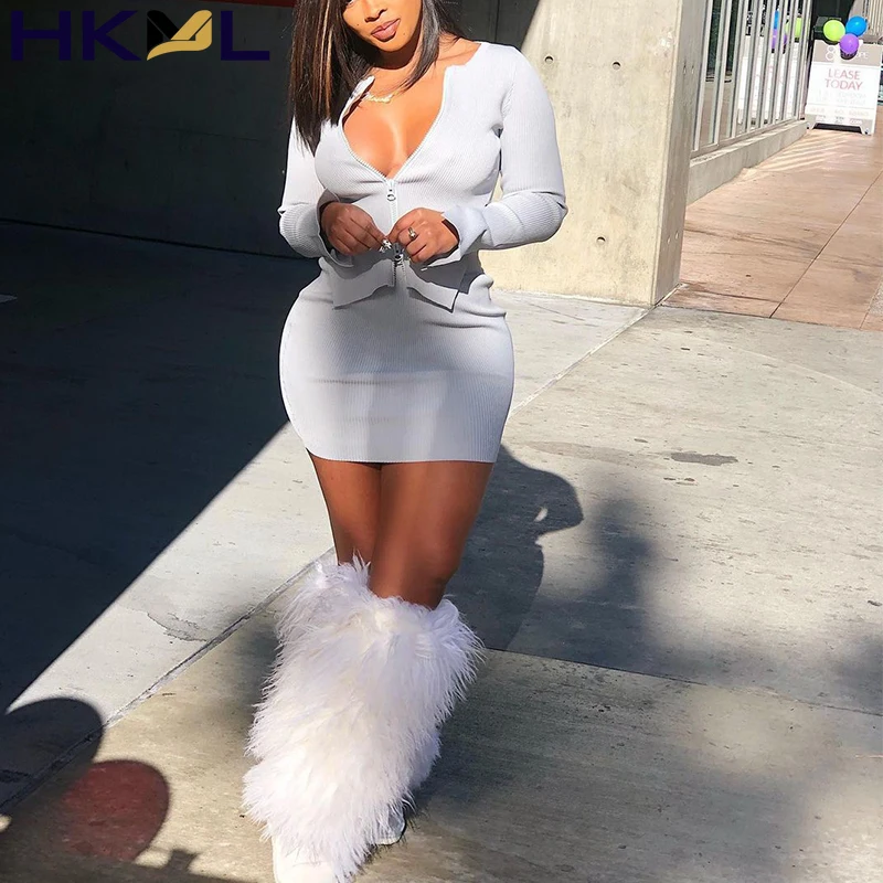 

Женский комплект из двух предметов, топ в рубчик с V-образным вырезом и длинным рукавом и облегающая юбка на молнии, лето 2021