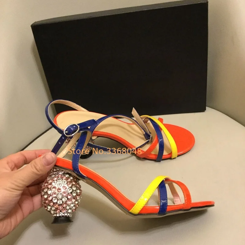 2020 летние новые сандалии с кристаллами Розовые туфли принцессы на каблуке 8 см