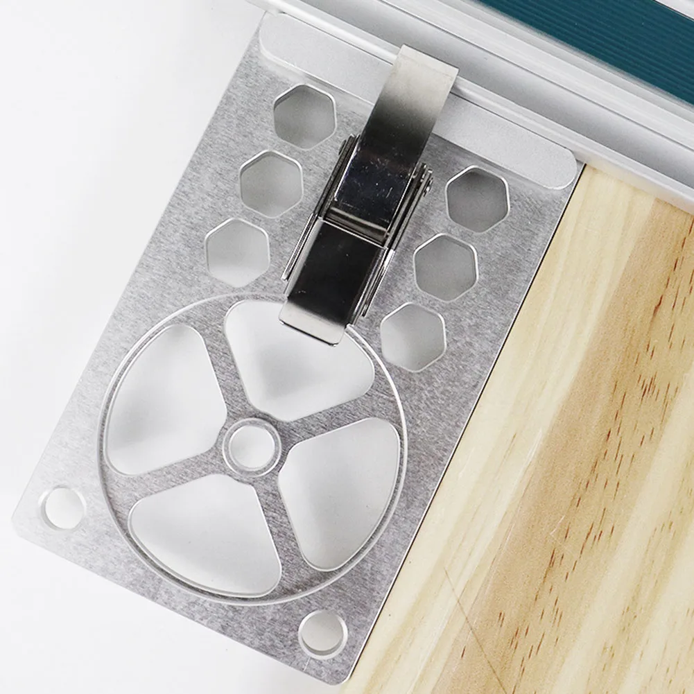 

Woodworking 90 Degree Right Angle Guide Rail Clamp For Electric Circular Saw toohr Engraving Machine Angle Cutting Board Tool