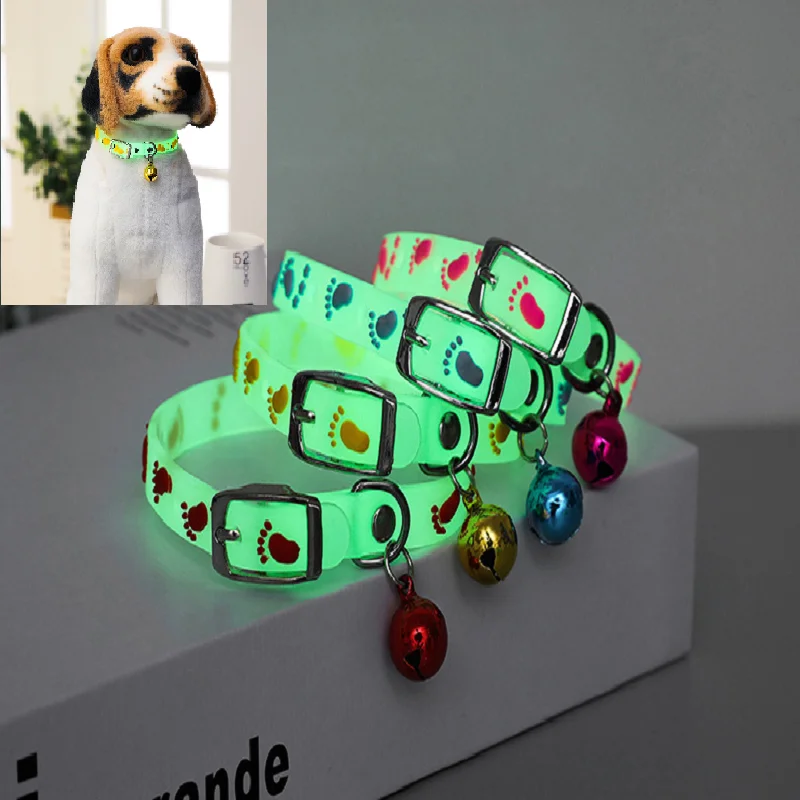 

1 PCs Glowing Dog Cat Collars with bells Glow Light Luminous Dog Cat Necklace Buckles Night Safety Neck Ring Pet Accessories
