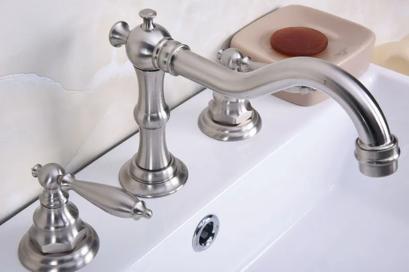 Brushed Nickel Brass Widespread Deck-Mounted Tub 3 Holes Dual Lever Handles Kitchen Bathroom Sink Basin Faucet Tap mbn013 | Обустройство