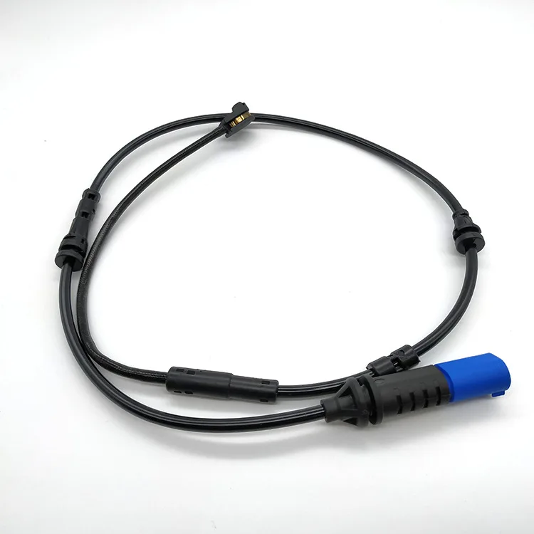 

Подходит для BMW X3 (G01) для BMW X3 (G02) длина 770 мм Тормозная сигнализация OE: 34356870351