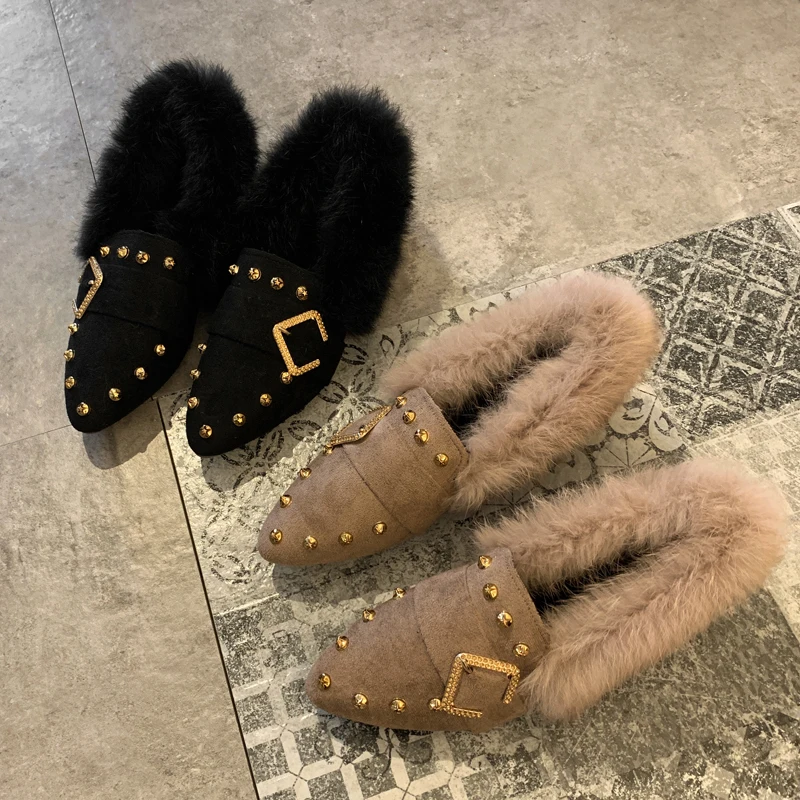 Обувь на меху с металлической пряжкой женская однотонная обувь из флока острым