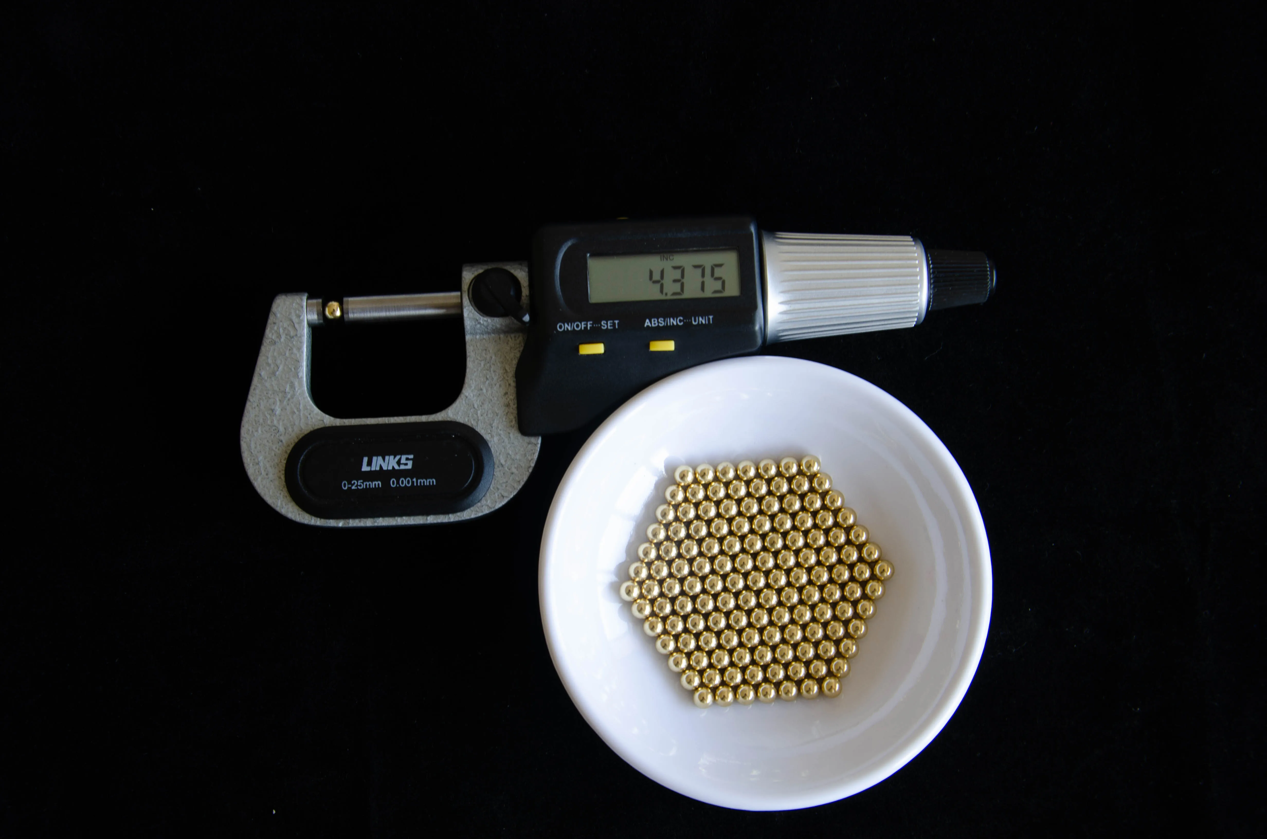 100 шт 4 5 мм желтый латунный Пейнтбол используется для охоты высокое качество