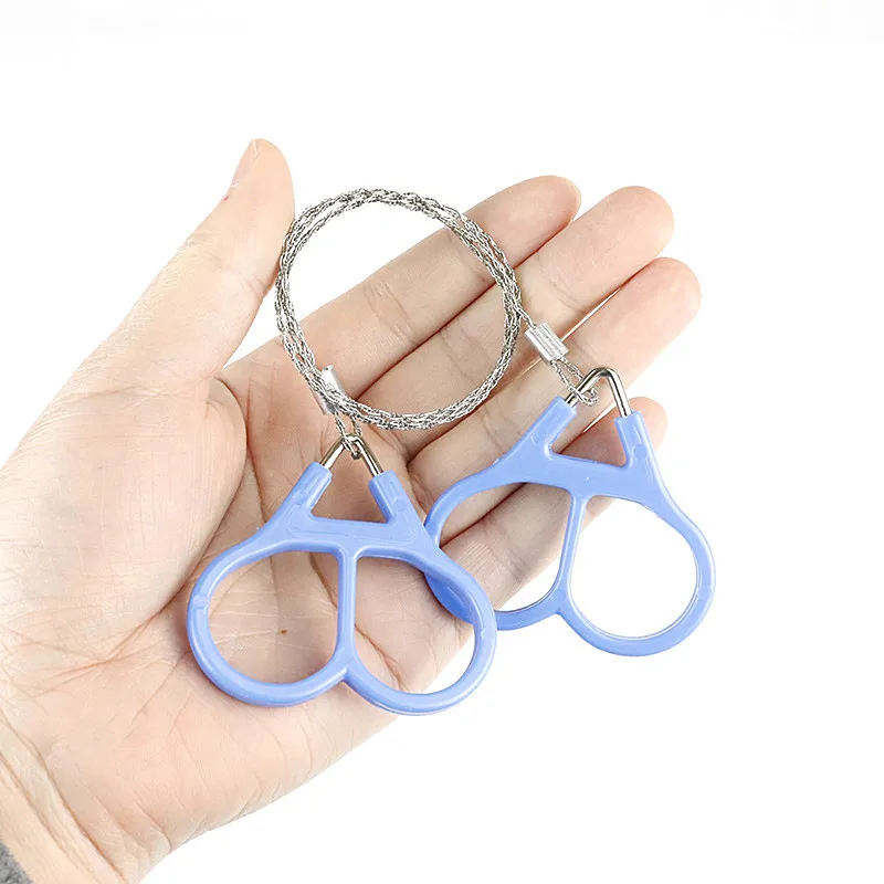 

1pc 70cm Outdoor Practical Stainless Steel Wire Chain Saw Emergency Gear Camping Hiking Manual Hand Steel Rope Saw Survival Tool