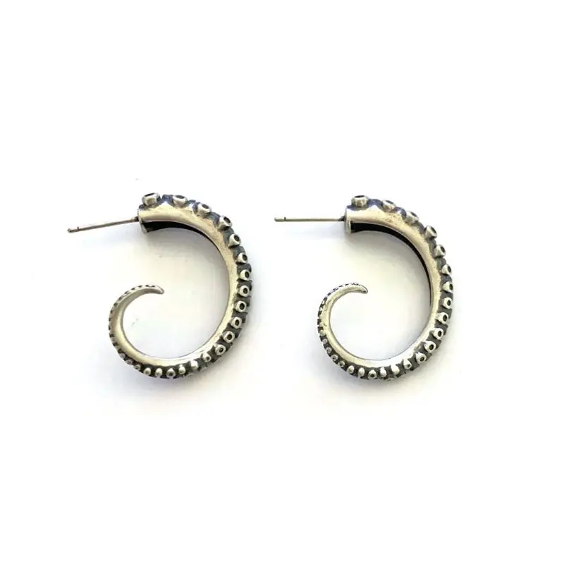 

Vintage Silver Gothic Punk Deep Sea Squid Tails Earrings Ocean Octopus Tentacles Stud Earrings Unisex Fashion Jewerly E56A