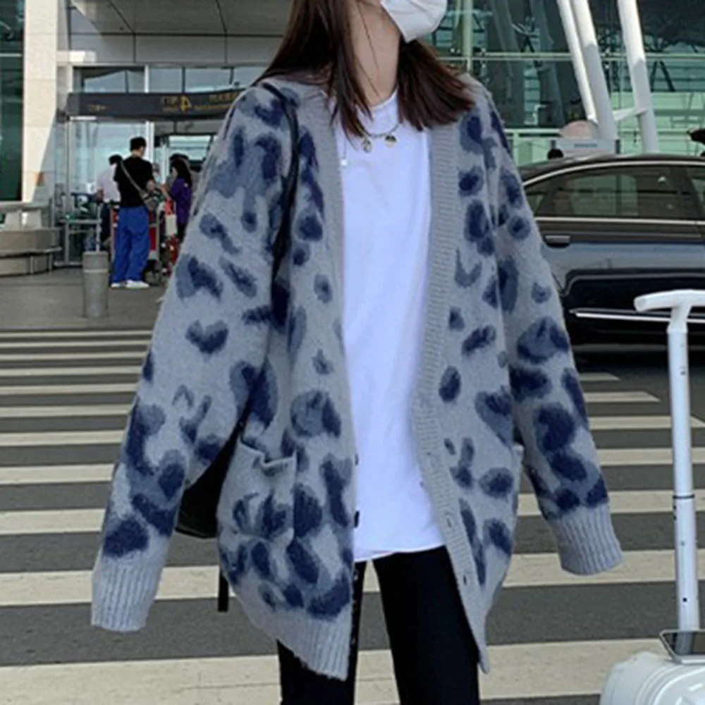 

2021 Women's Fall New Sweater Cardigan Casual Retro Style Blue Leopard Print Loose Straight Long Sleeve Single Breasted Top