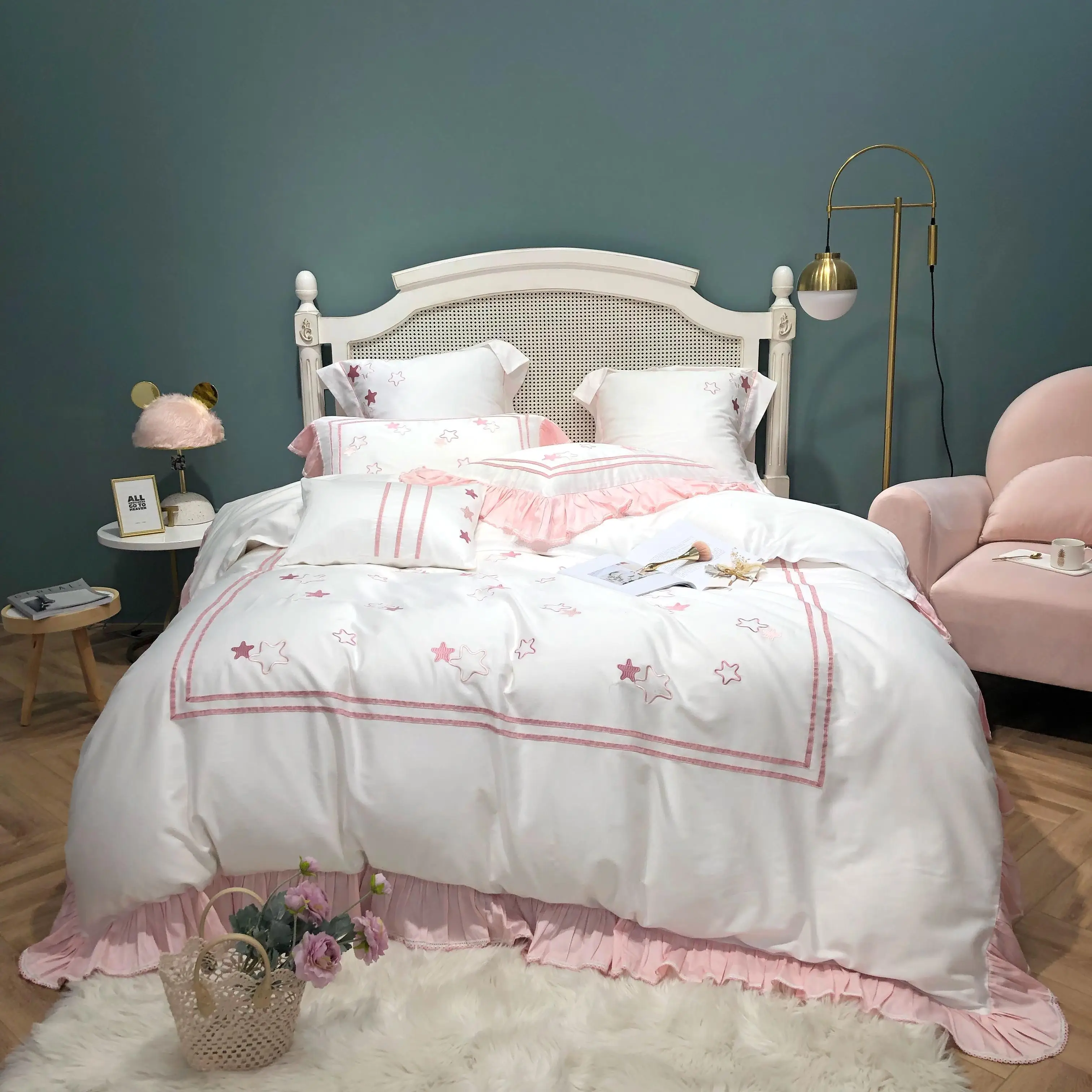 

43 Luxury 60S cotton stars embroidery Bedding Set Soft Queen King size Bedding sets Bed Sheet Duvet Cover set ruffles bed linen