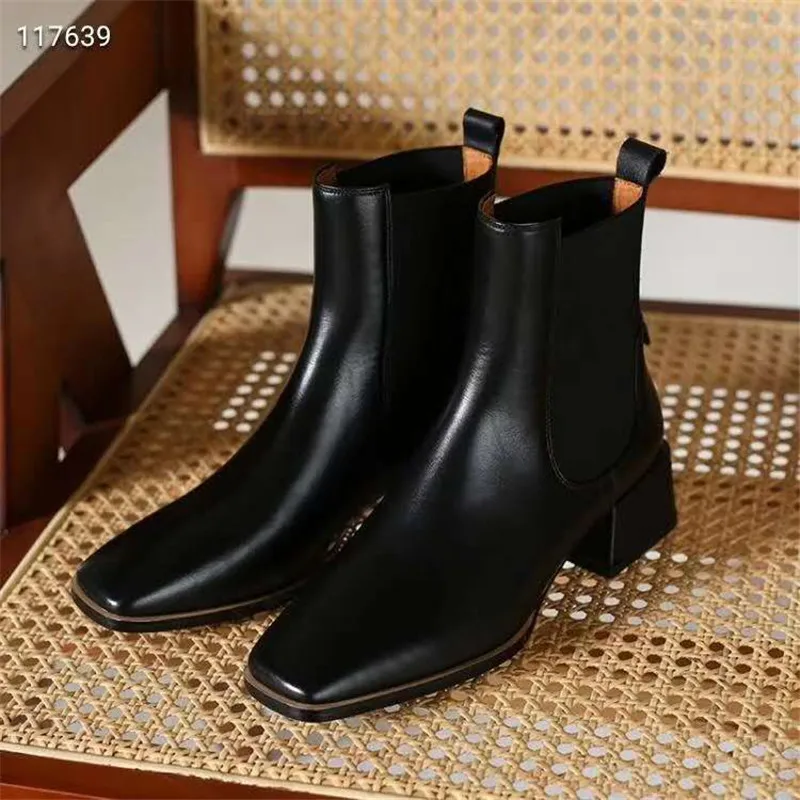 

The new Chelsea coach leather boots joker boots with British female thick with wind canister boots boots