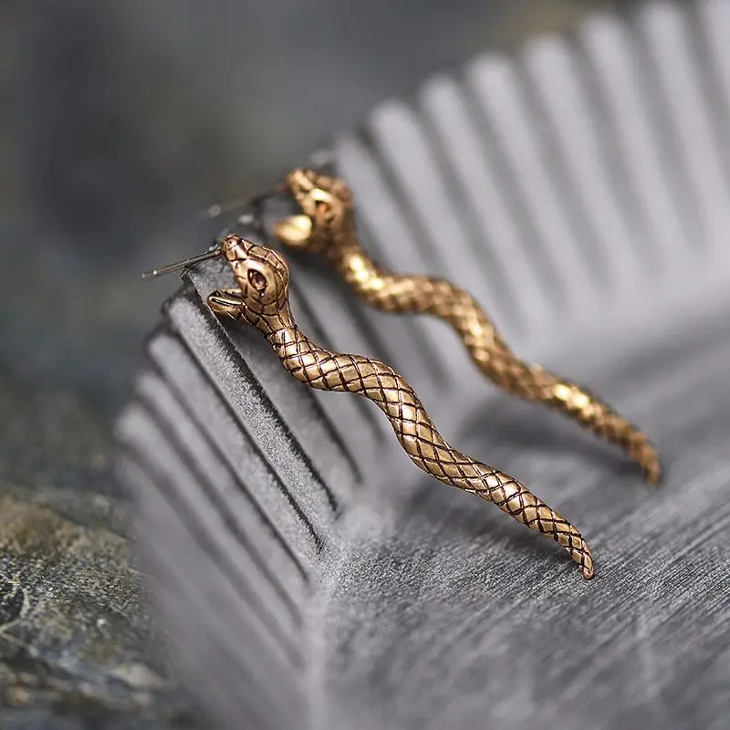 1 ШТ. Винтаж Панк Длинные Серьги Стержня Змеи Для Женщин Гиперболический