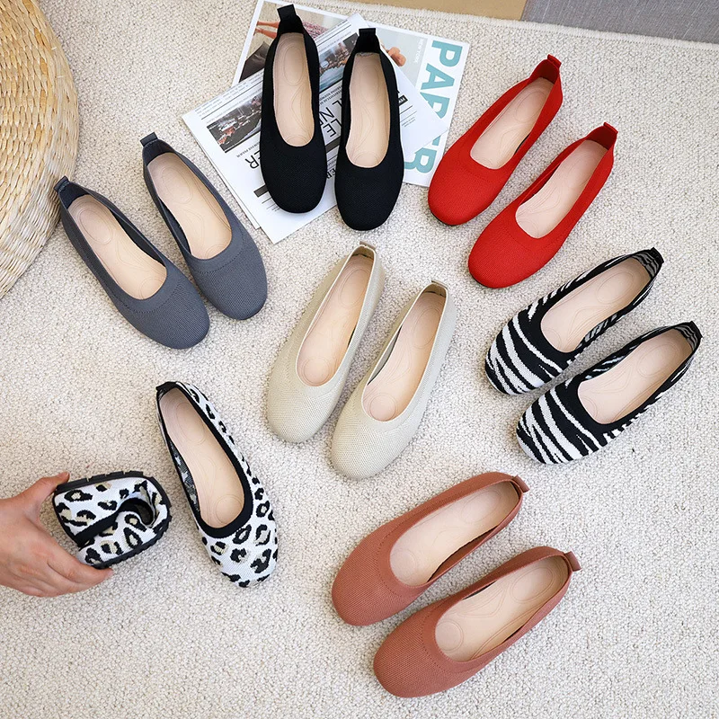 Женские трикотажные туфли лоферы на плоской подошве с круглым носком весна-лето |