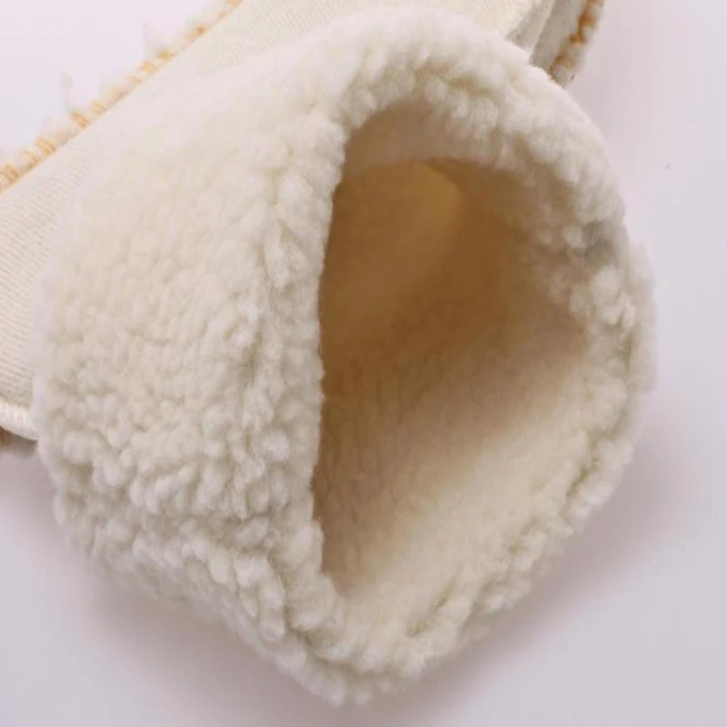 Зимняя женская обувь ботинки с подкладкой теплая Толстая овечья короткие