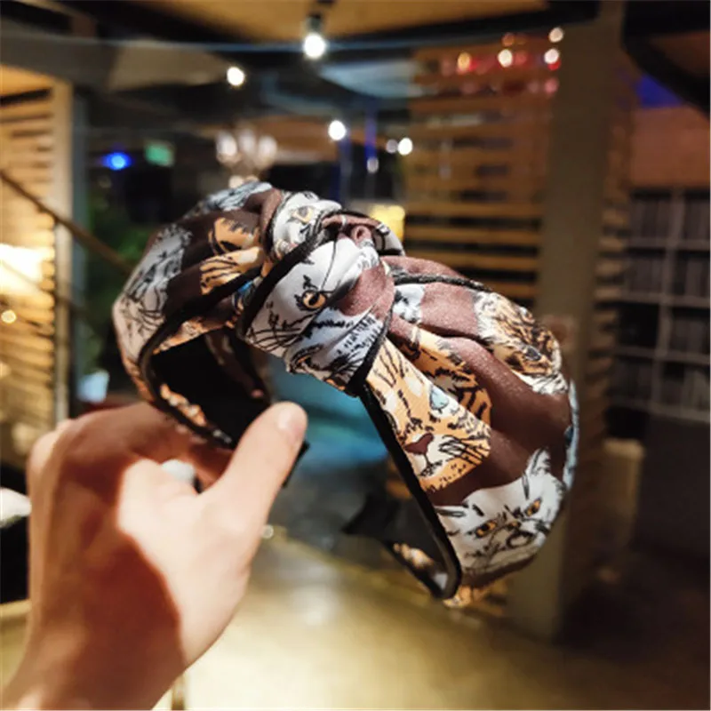 

Delicate High Quality Cat Head Pattern Knot Headband For Women Girls Wash Face Daily Life Hairpin Hair Jewelry