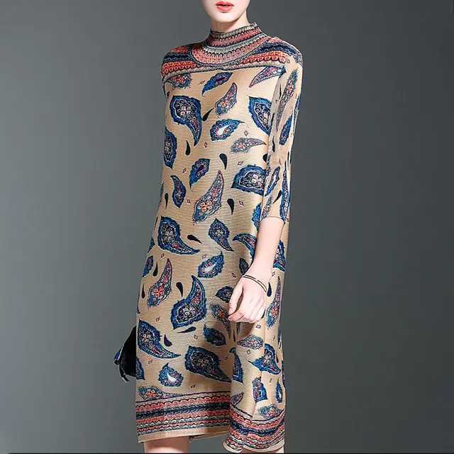 Women Dress Retro Pleated Dress 2023 Autumn New High Neck Print Middle-aged Mother Loose  MM Women's Clothing 1