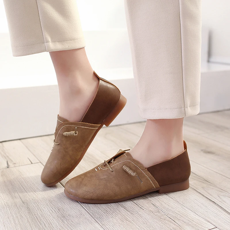 Женские туфли оксфорды на плоской подошве кожаные лоферы с прострочкой Мокасины