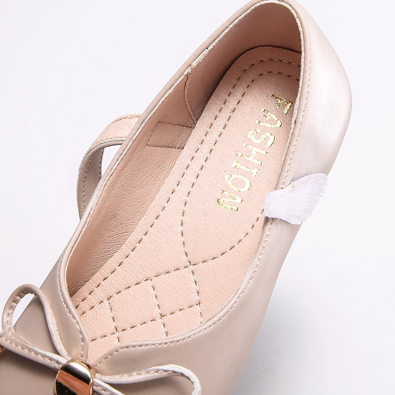 Весна 2020 Детская обувь принцессы с бантом на плоской подошве жемчугом Розовая