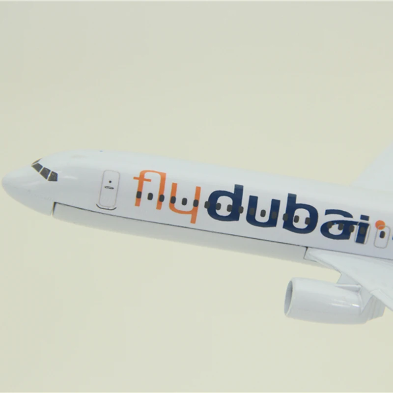 16 см 1:400 масштаб самолетов Boeing B737-800 Дубай Flydubai Airlines модель самолета Модель