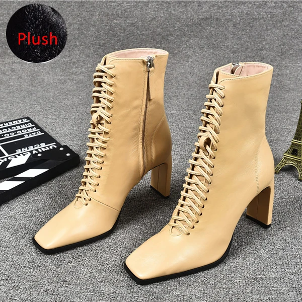 Beige Plush Boots Женские кожаные ботинки; модная обувь на высоком каблуке; зимние женские Ботинки martin на шнуровке; ботильоны с квадратным носком; женская обувь на каблуке - Цвет: Beige Plush Boots