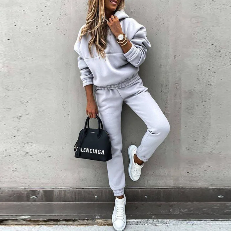 

2021 new autumn and winter casual solid color sweater women's hooded fashion pants suit long-sleeved women