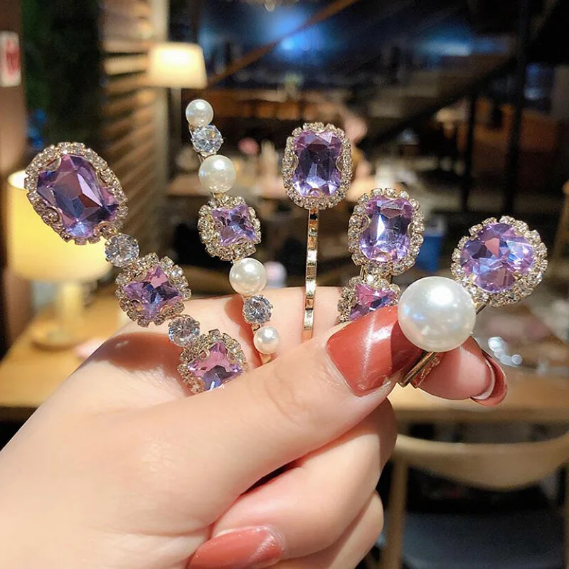 

Горячая Распродажа; Новинка; Футболка с надписью «ботильоны в винтажном стиле; Корейская фиолетовые хрустальные шпильки для волос Элегантн...