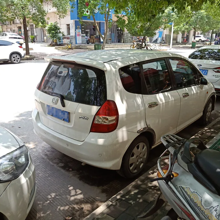 Для Honda Jazz спойлер со светодиодным светильник ABS Материал заднее крыло автомобиля