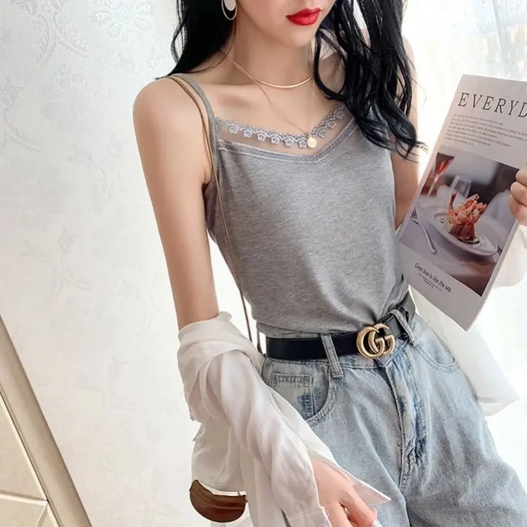 Майка женская из искусственного шелка с V-образным вырезом без рукавов | Женская