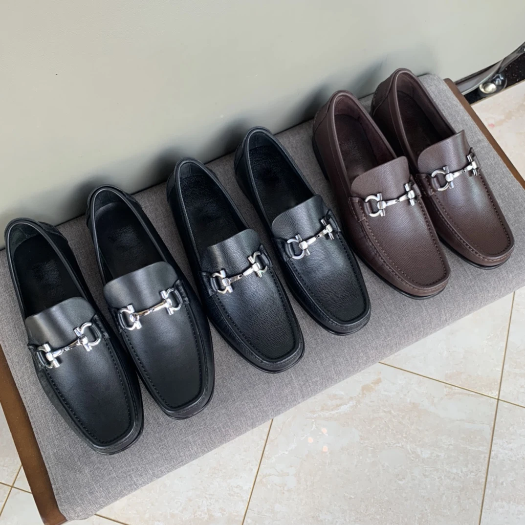 

Counter new, luxury classic casual shoes upper original customized imported palm grain leather.