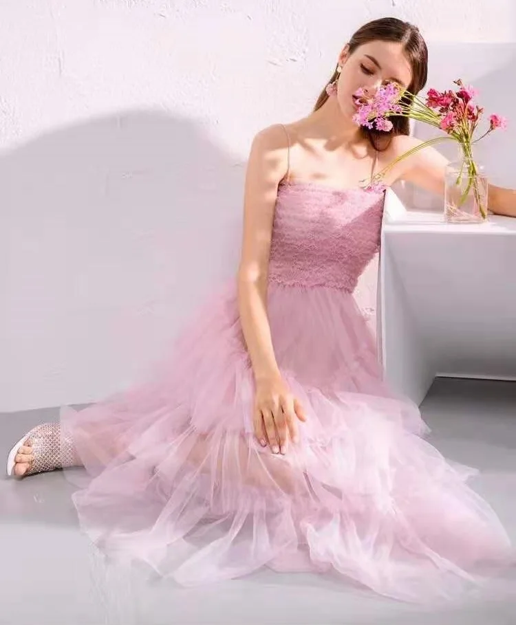 

Pink Gown Dress 2021 Spring Summer Sweet Wedding Party Ladies Spaghetti Strap Cascading Ruffle Lace Patchwork Sexy Mesh Dress