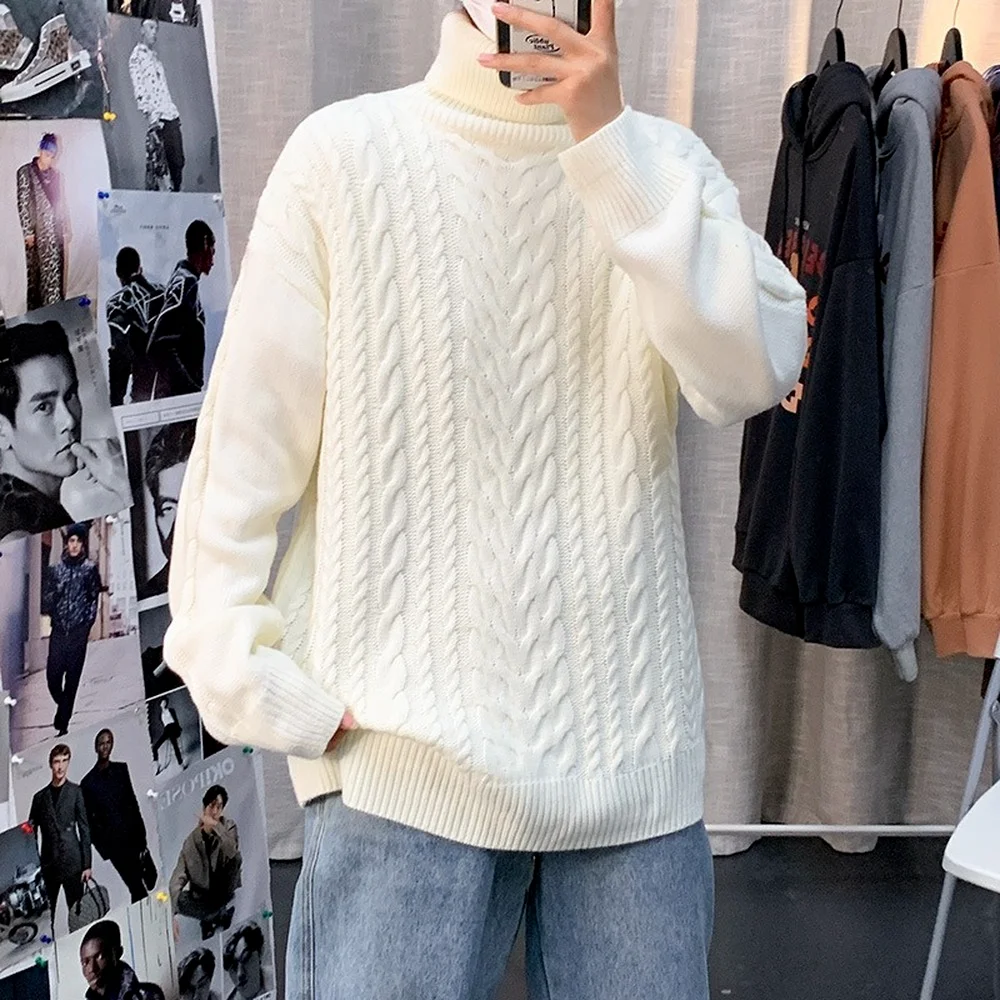 Свитер Мужской трикотажный белый с высоким воротником и длинным рукавом в