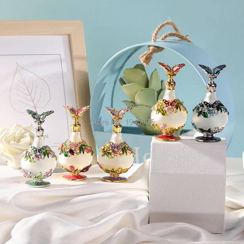 

Запатентованная бутылка для масла парфюмерная бутылка многоразового использования, металлическая бабочка, цветок, стеклянный контейнер, п...