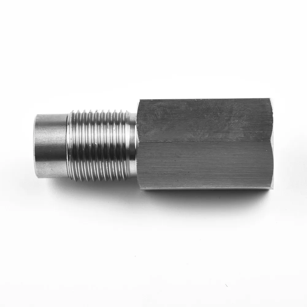 

Built-in M18X1.5 Catalytic Converter To Get Rid Of Checking Engine Lights 304 Stainless Steel O2 Sensor General