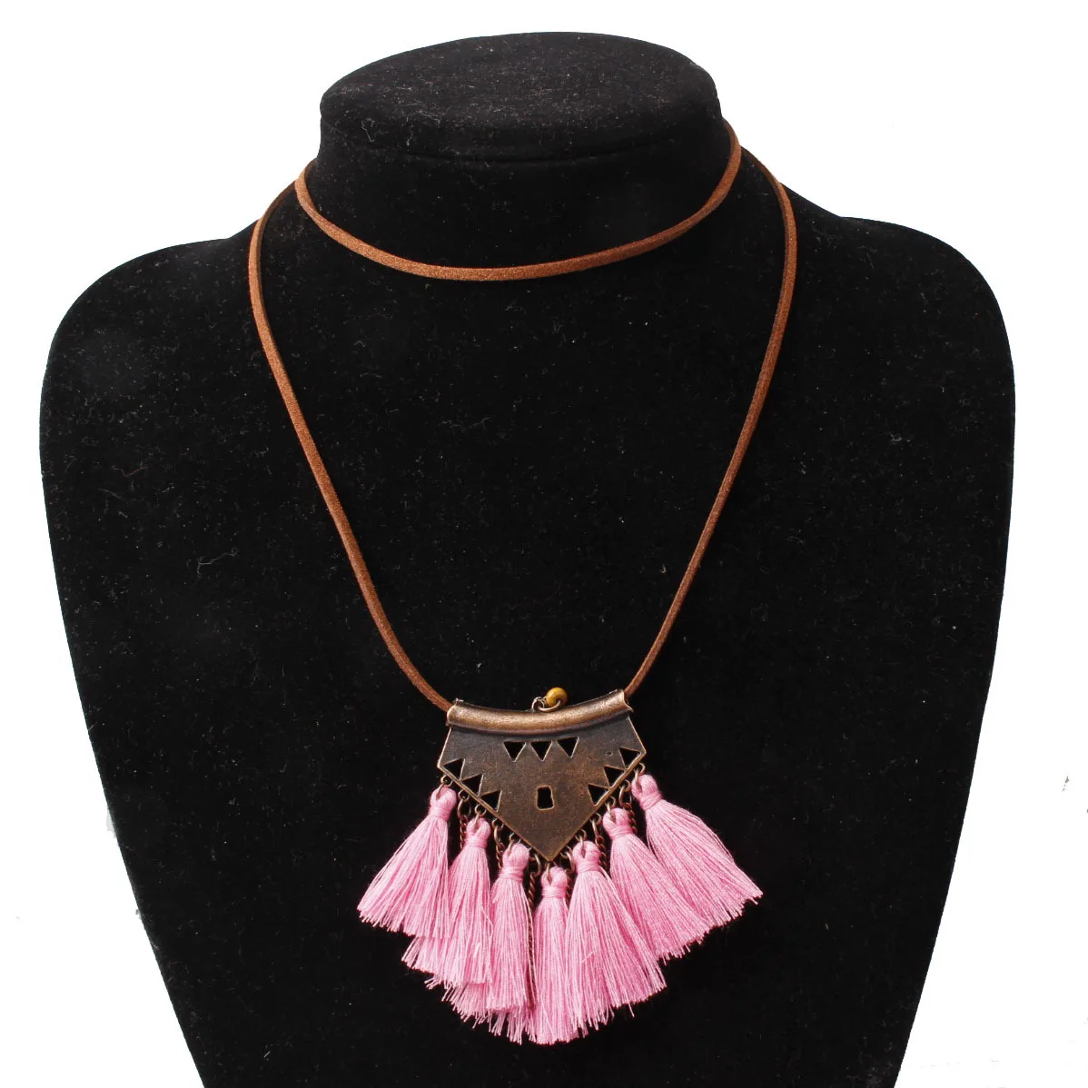 Длинное ожерелье с кисточками винтажное богемное этническое кожаное в стиле