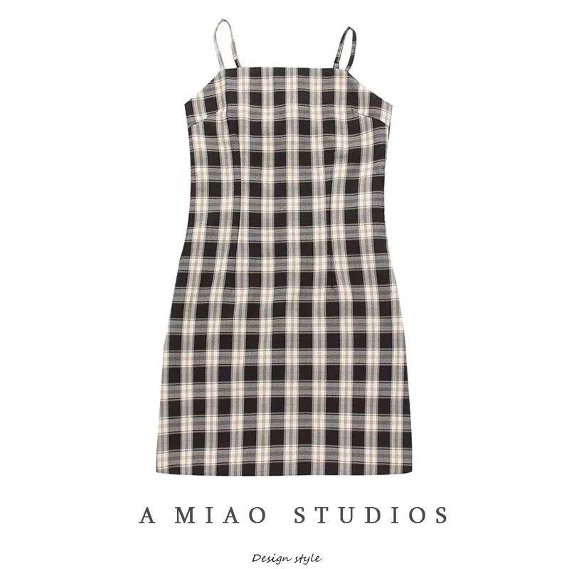 

Женские платья МАЗ