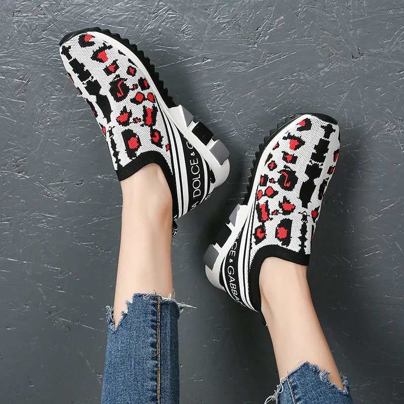 

Уютные повседневные кроссовки для пар, мужские трендовые брендовые Роскошные спортивные дышащие сетчатые кроссовки на шнуровке для мужчин...