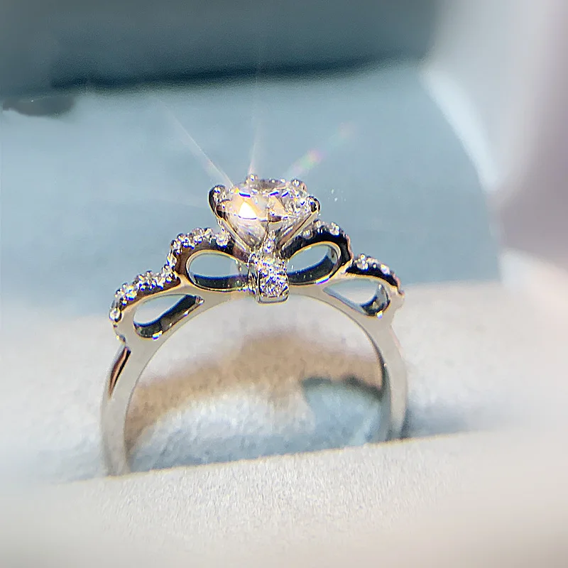 С покрытием 18 ти каратным белым золотом цвете кольцо для женщин Чистый