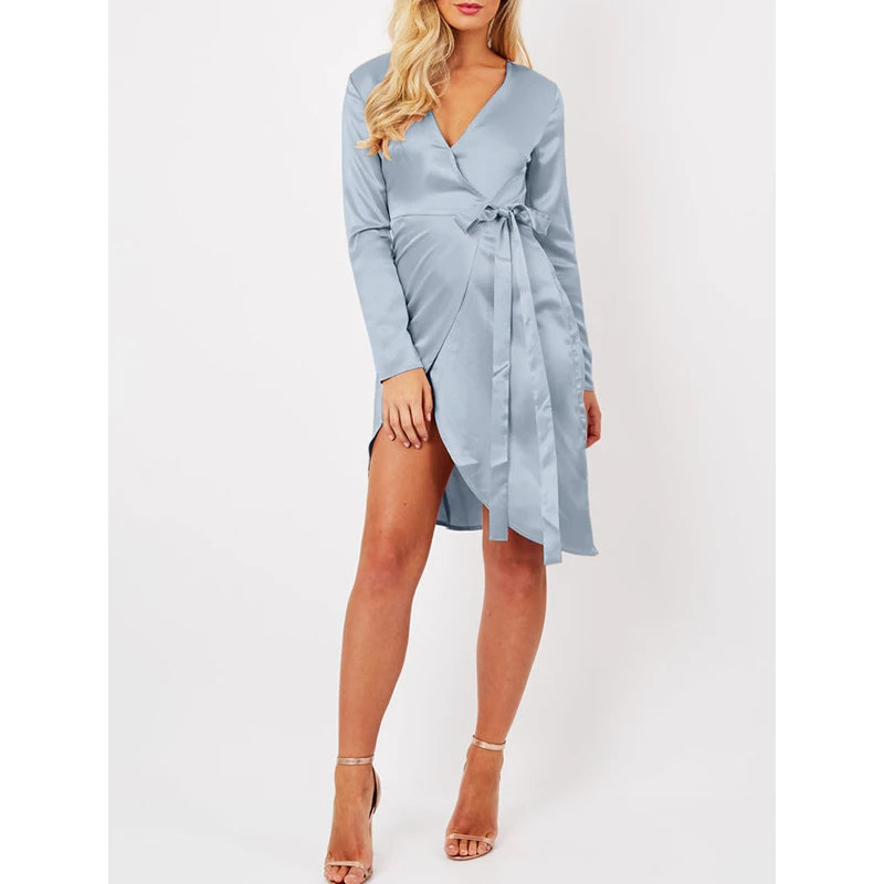 Женское атласное платье с v-образным вырезом Элегантное Шелковое средней длины в