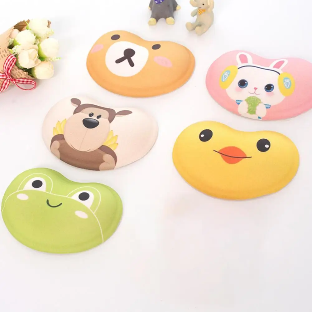 Universal Soft Cartoon Pattern Hearted-shaped Mouse Pad Wrist Rest Laptop Accessories for Office