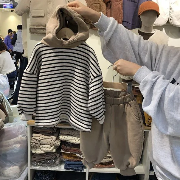 

Explosive style and baby autumn and winter clothes color-blocking fleece terry striped sweater trousers suit