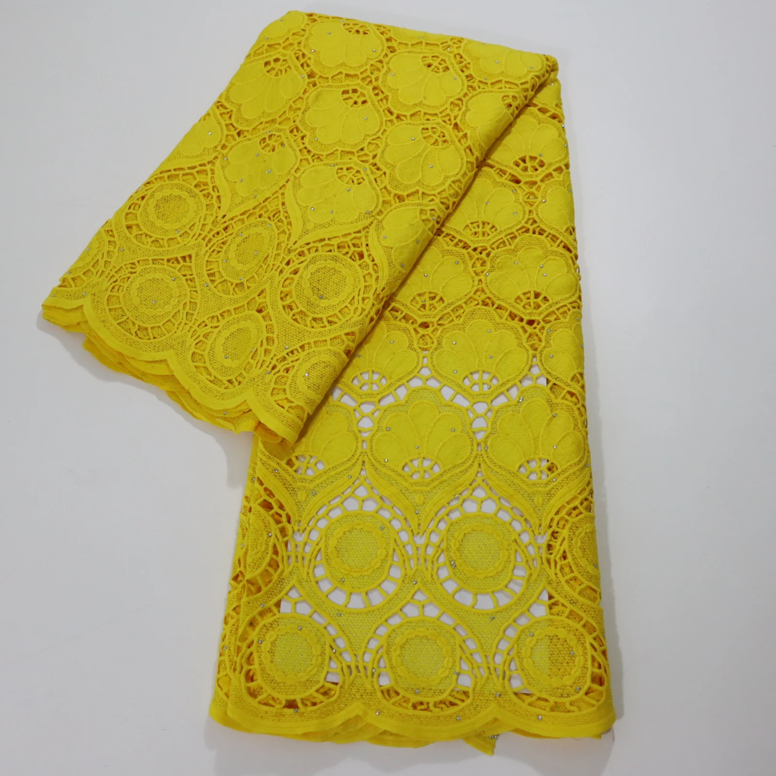 

2022 Africa Hot Seling Hight Qualiy 5yards Cozy Mesh Fabric Swiss For Fashion Woman Wedding Party Dress Net Cord Lace Materal