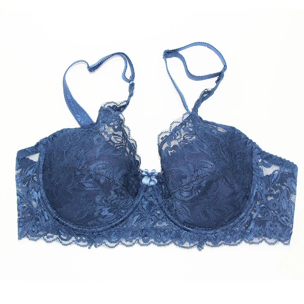 Сексуальный кружевной бюстгальтер чашечки расположены рядом без косточек с