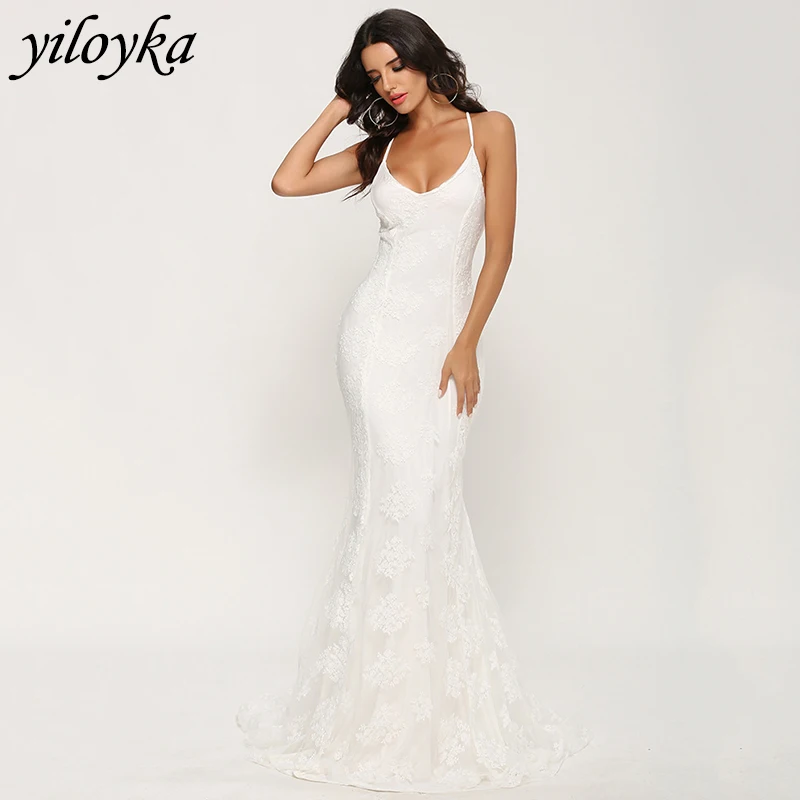 Длинное белое платье с вышивкой женское кружевное вечернее без рукавов и