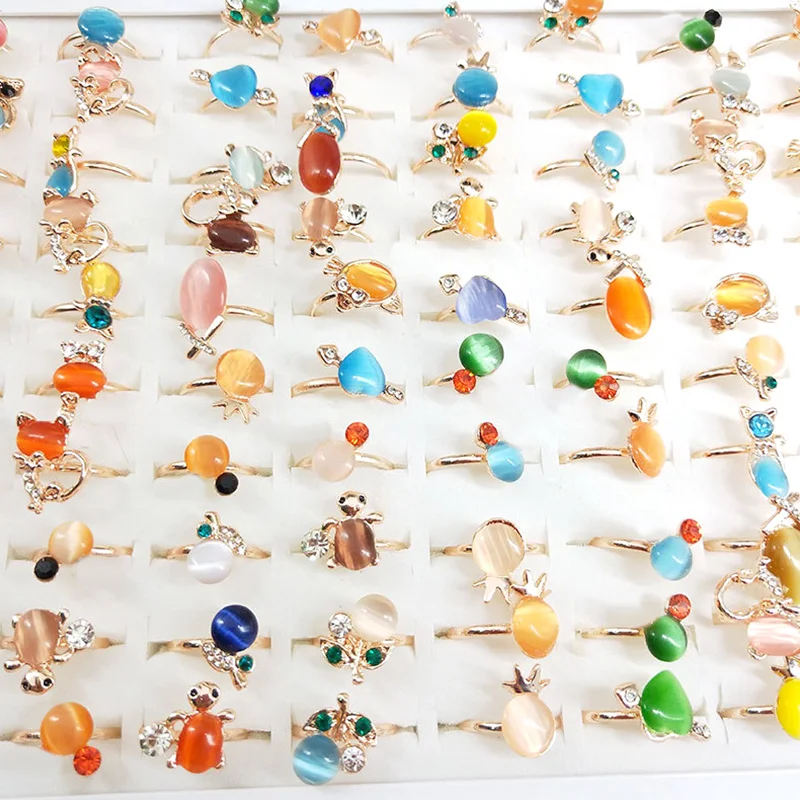 

4pcs Colorful Opals Student Rings Cute Rhinestone Crystal Animal Rings Chic Girls' Adjustable Finger Rings Toys Finger Jewelry
