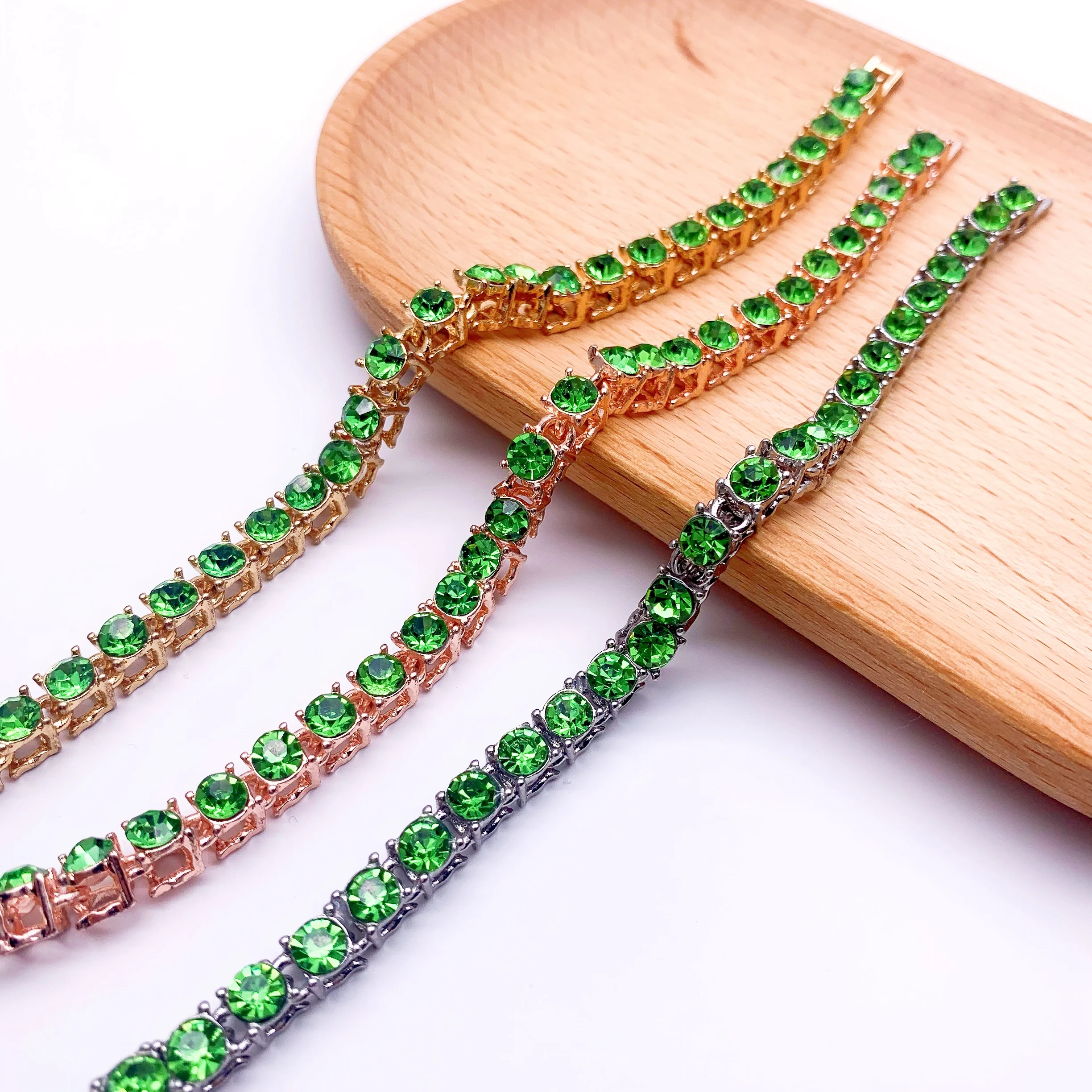 Новый классический квадратный Изумрудный Шарм женский браслет 19 см доступно в