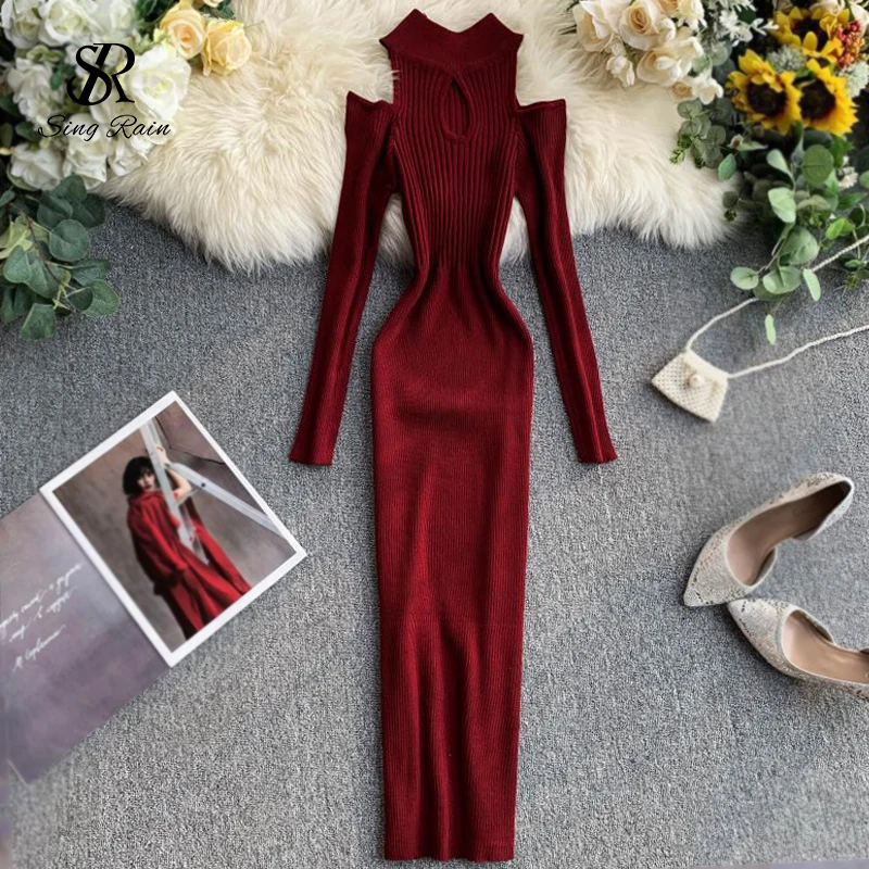 Женское трикотажное платье с открытыми плечами SINGRAIN эластичное облегающее