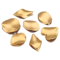 10pcs stainless steel gold color plated distortion round disk pendants charms for diy jewelry making findings wholesale