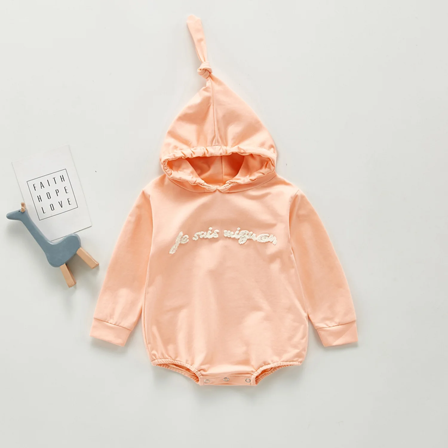 

Ins Autumn Baby Long Sleeve Jumpsuit Girl Baby Hooded Creeper Newborn Boys Cool Letter Bodysuit 1-3 Years Baby Rompers Playsuit
