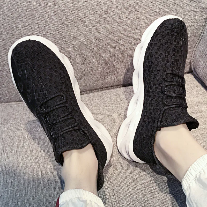 

Summer Athletic Shoes Ladies White Black Designer Shoes For Women Breathable Running Shoe Girls Anti-Slip Women Jogging Sneakers